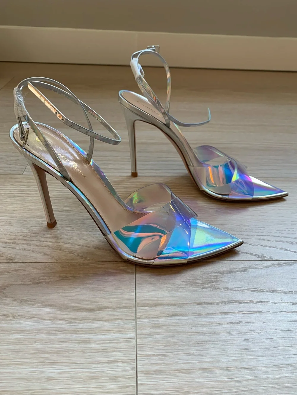 Gianvito Rossi Iridescent Leather and PVC Stark Sandals Heels NWT Size 39.5 IT - Picture 3 of 10